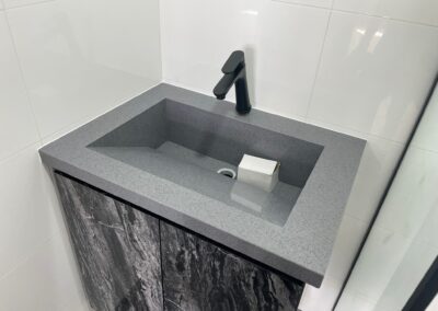 152 – Grey Gris(Integrated Sink)