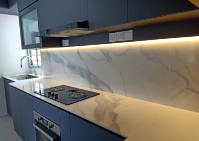 S-57 SINTER by Casa Stone, the latest technology which can let you do a double polish with Sintered stone, the vein goes thru the whole slab