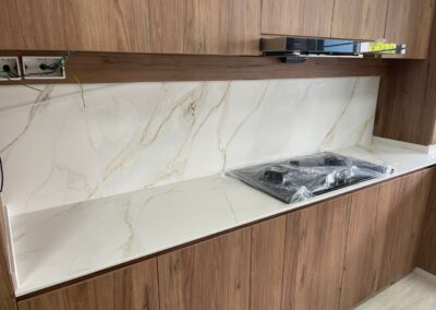 S-8002 CALACATTA ORO SINTER Stone Singapore and Malaysia Durable stone almost scratch proof surfaces, highly stain resistant, strongest material for kitchen counter top